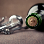 Ett litet glas vin per dag ökar risken för bröstcancer